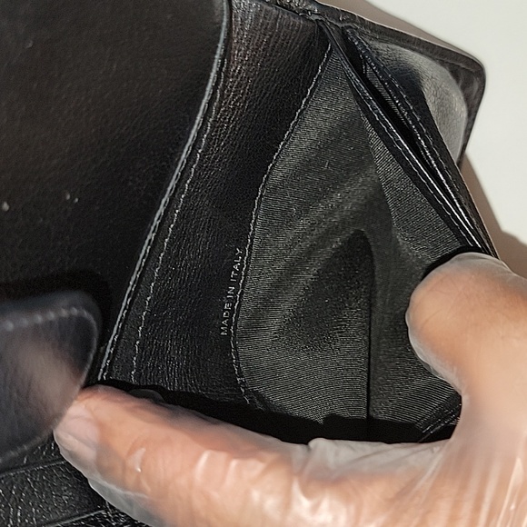 Chanel Camilla Flower Embossed Wallet - Picture 8 of 11